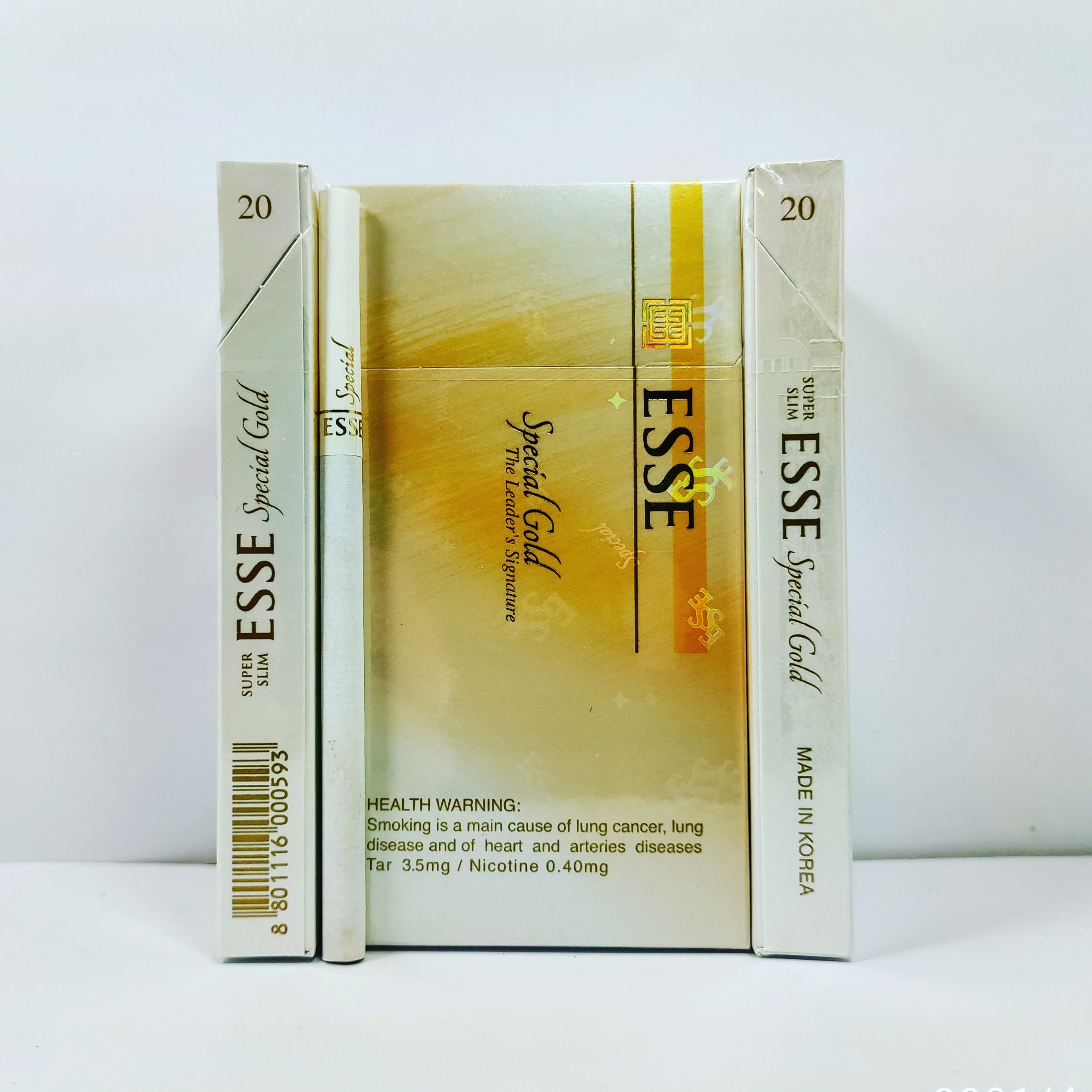 اسی طلایی کم رنگ