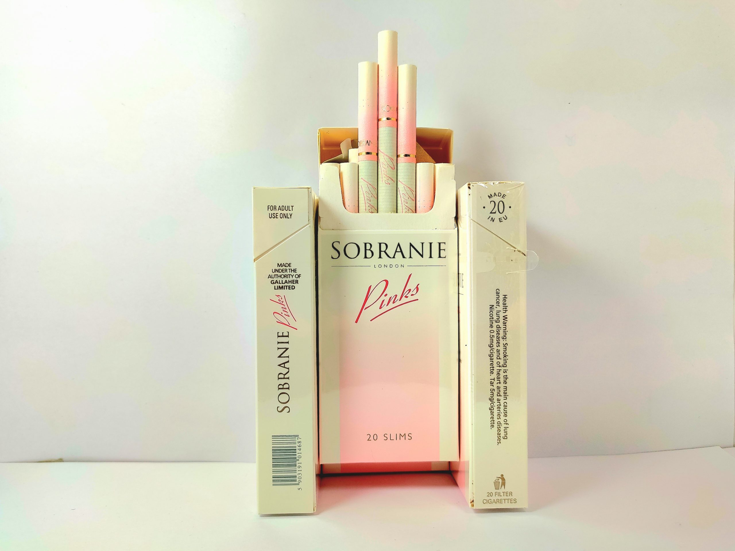 سوبرانی صورتی