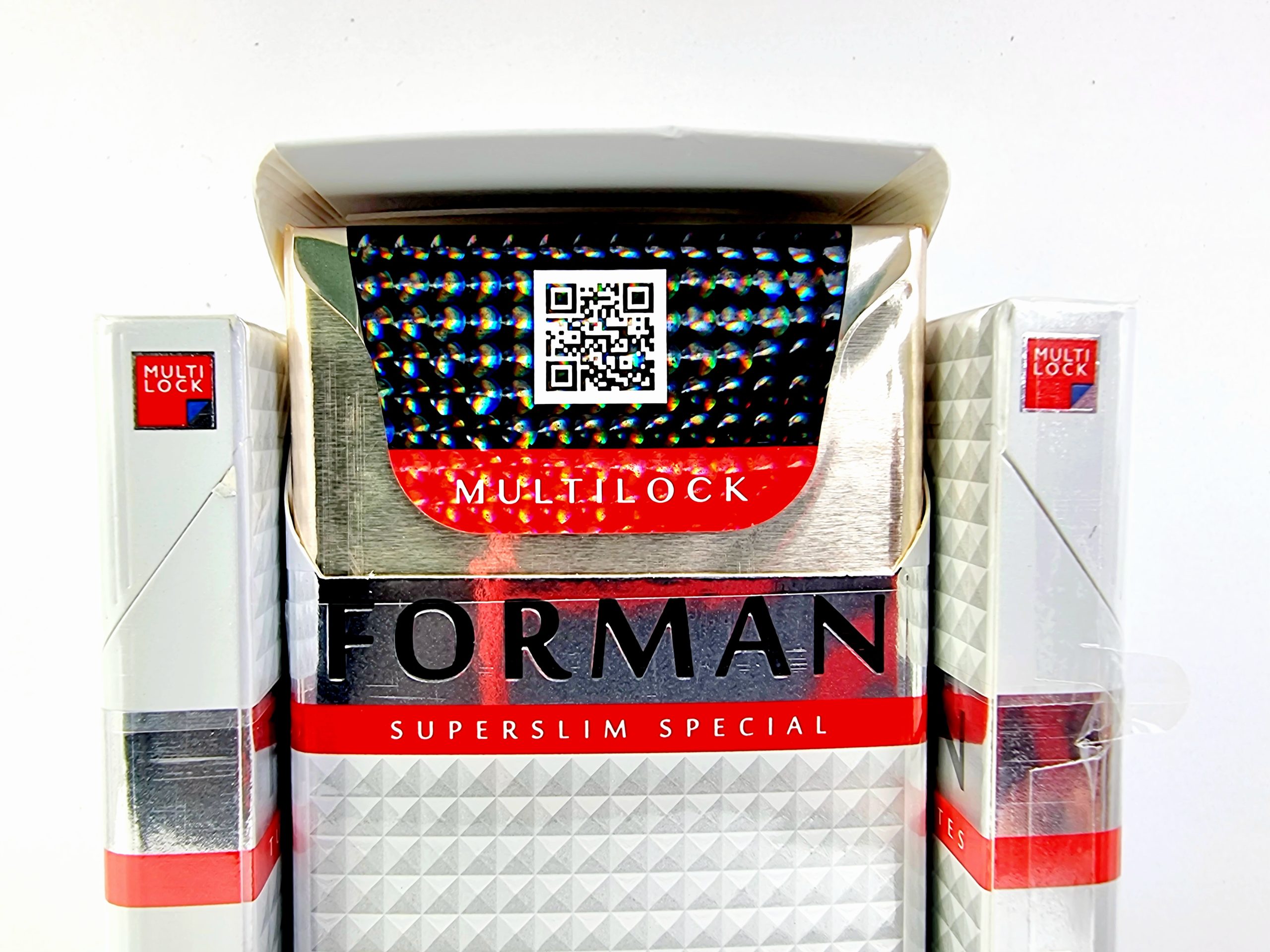 فورمن سفید بلند درچسبی